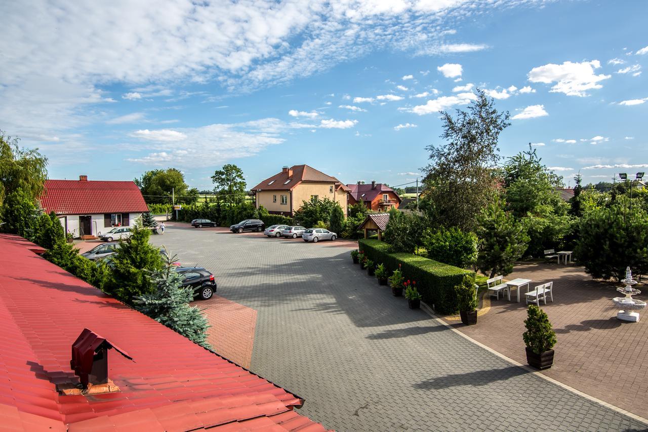 Karczma Pod Topolami Ratowo-Piotrowo Bagian luar foto